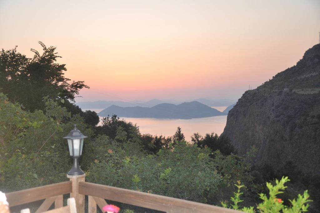 Onur Motel Faralya Εξωτερικό φωτογραφία