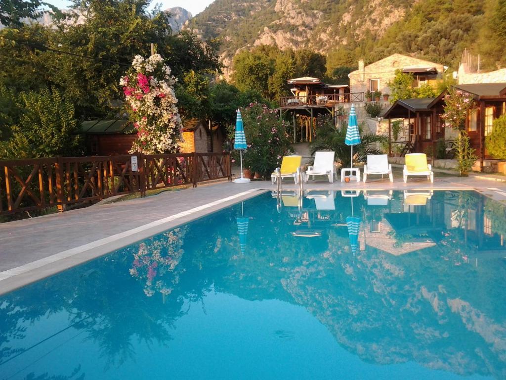 Onur Motel Faralya Εξωτερικό φωτογραφία